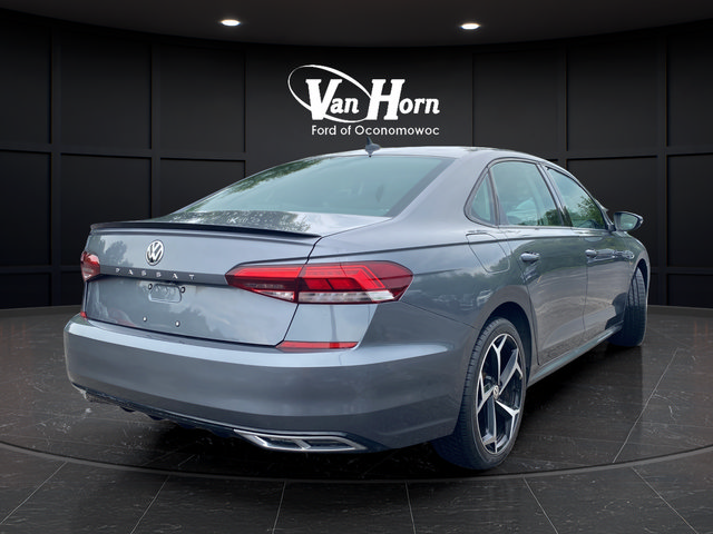 Used 2020 Volkswagen Passat 2.0T R-Line FWD image 7