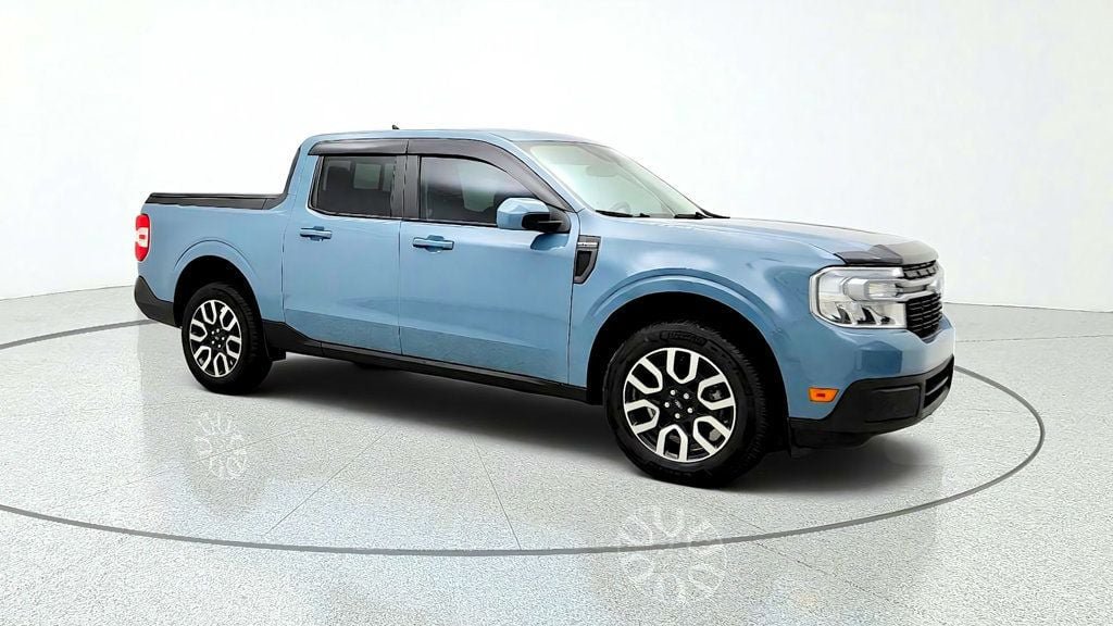 Used 2022 Ford Maverick Lariat FWD image 3