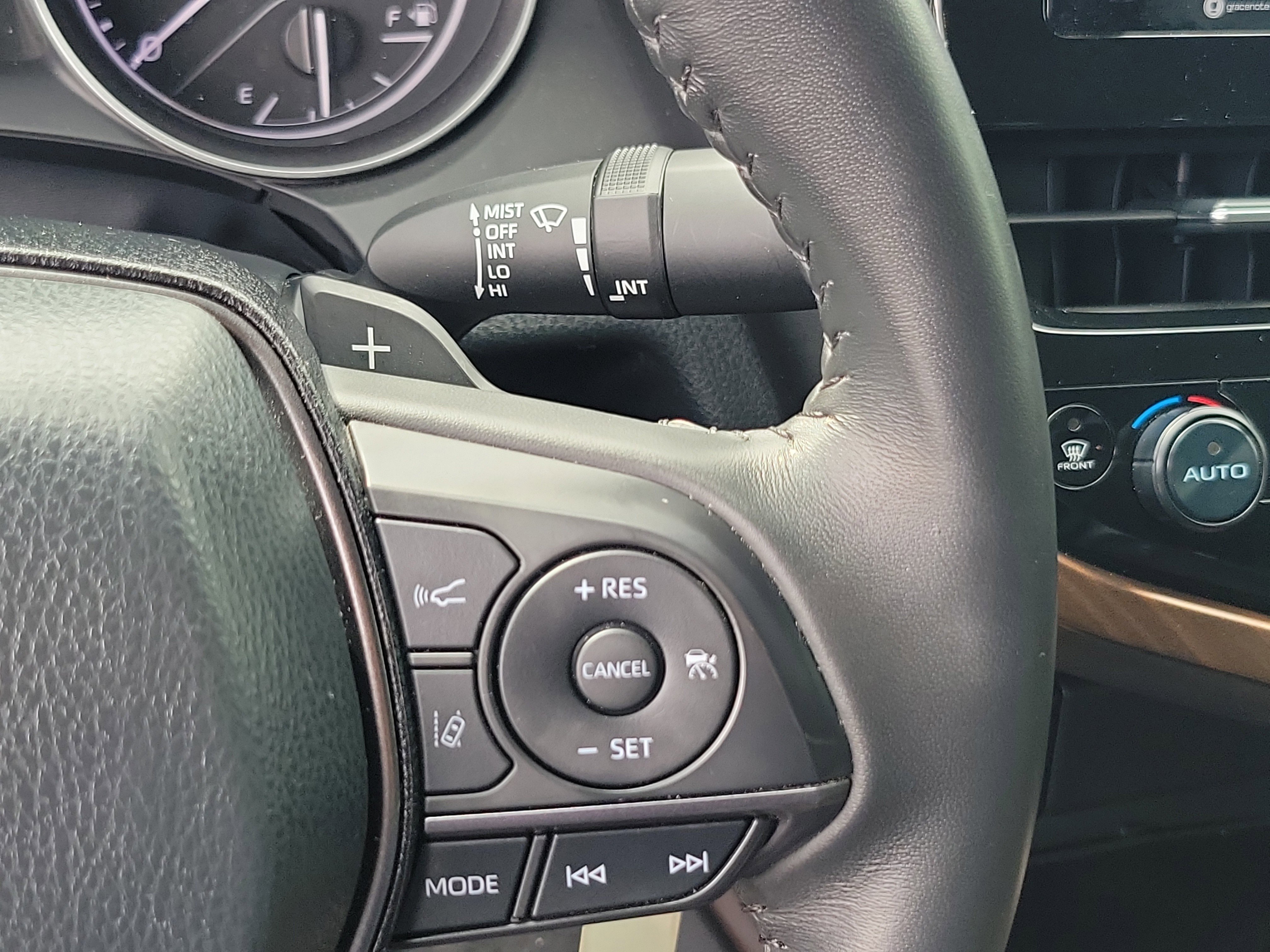 Certified 2024 Toyota Camry SE FWD image 23