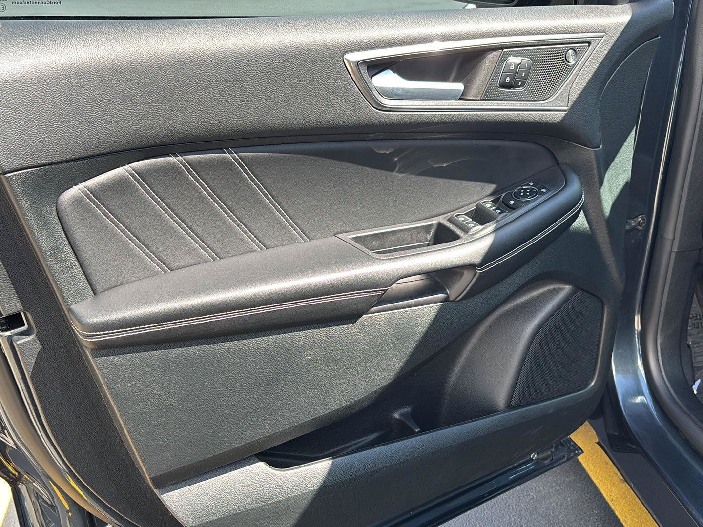 Used 2023 Ford Edge ST AWD/4WD image 10