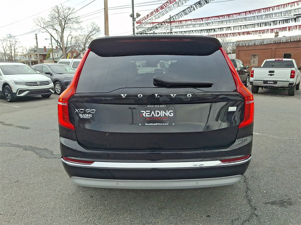 Used 2022 Volvo XC90 T8 Inscription Expression image 6