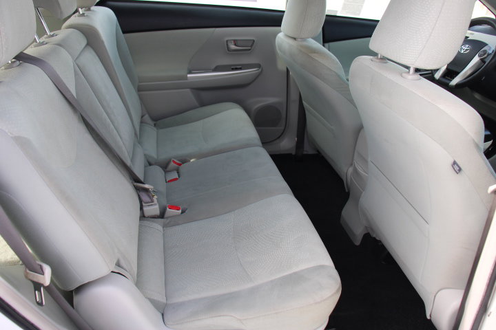 Used 2012 Toyota Prius V Three image 15
