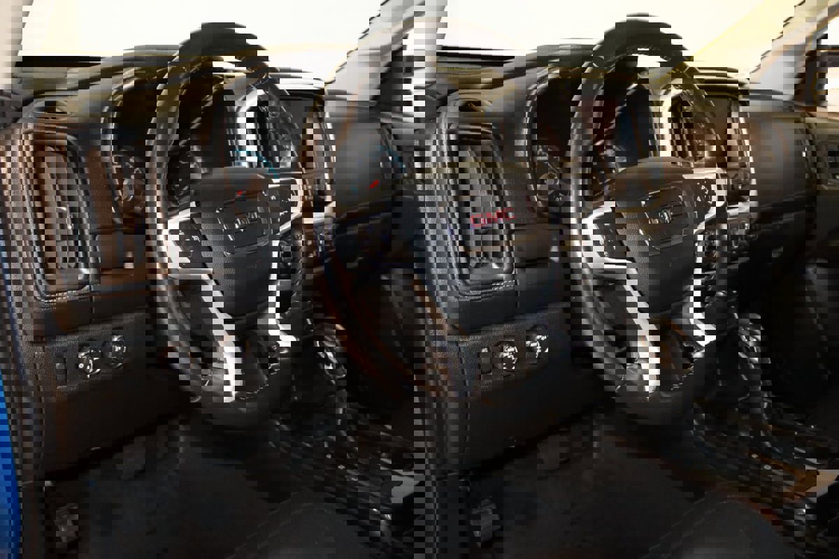 Used 2022 GMC Canyon Elevation w/ Trailering Package image 40