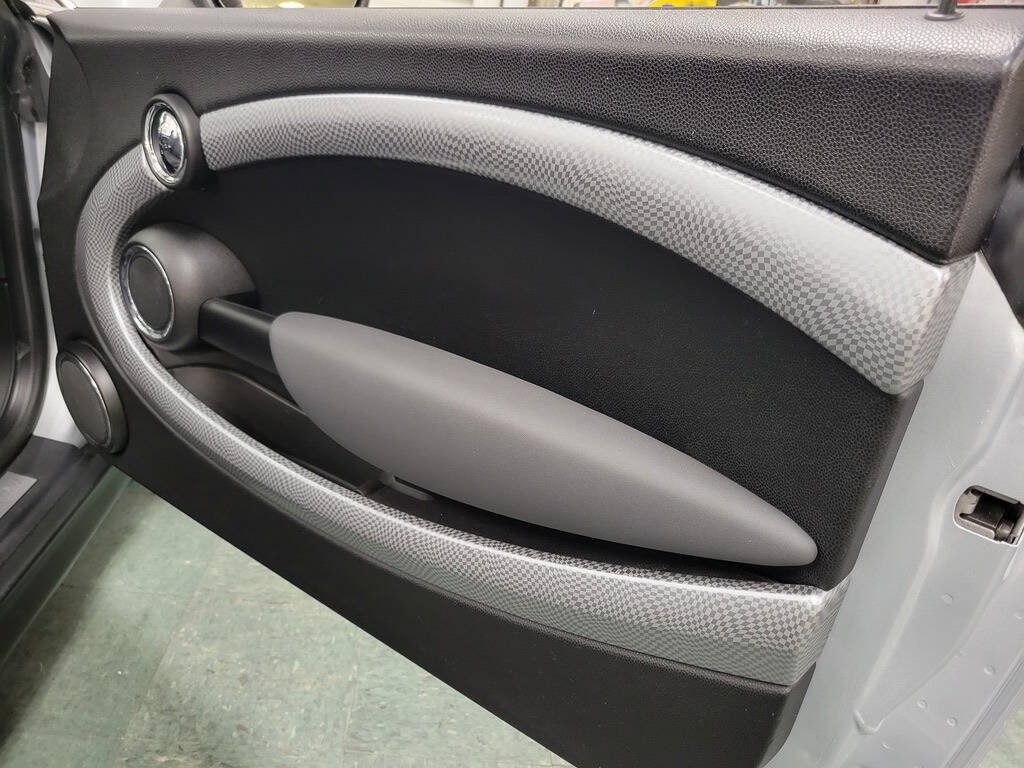 Used 2010 MINI Cooper S FWD image 26