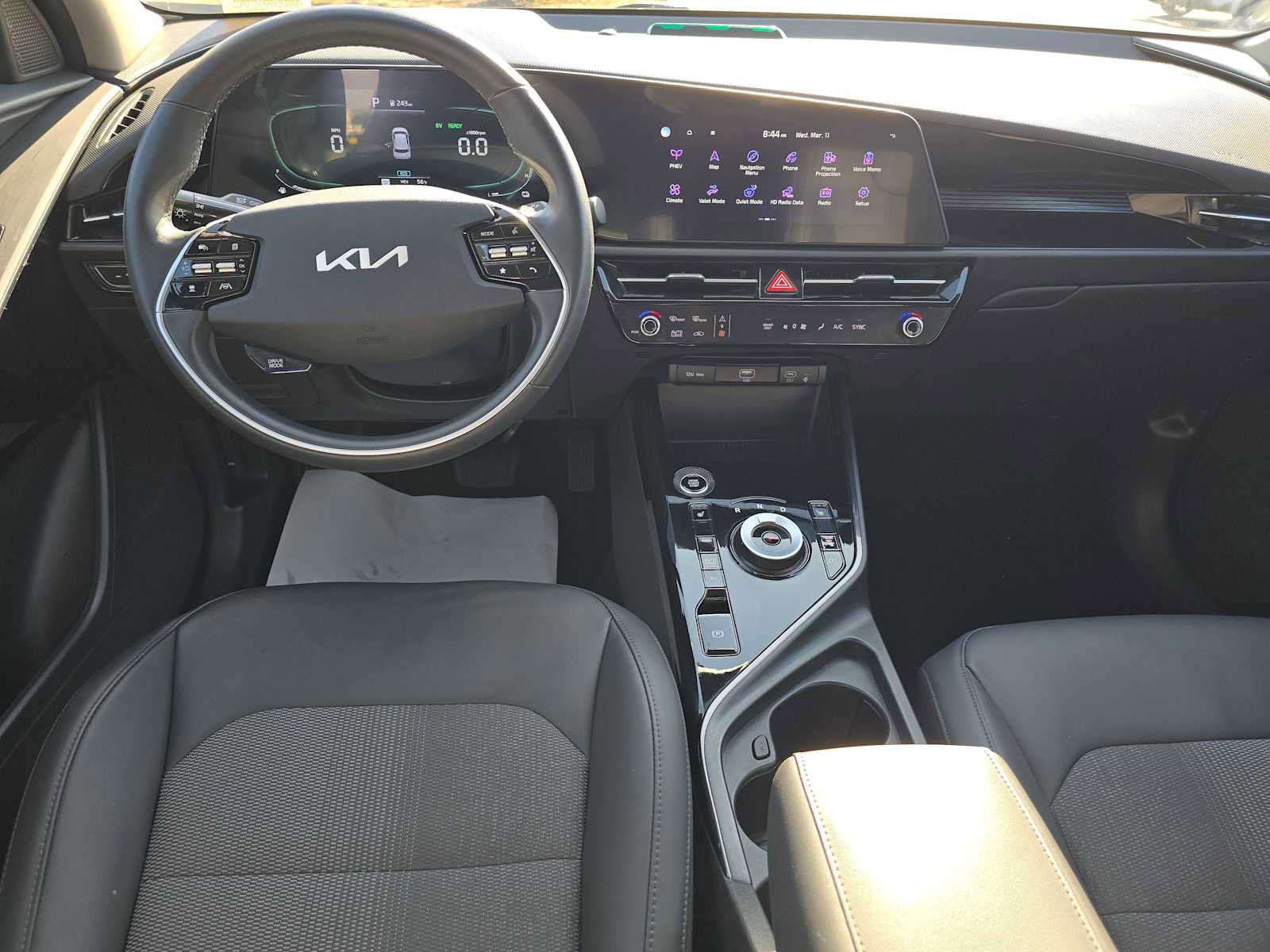 Used 2023 Kia Niro EX image 20