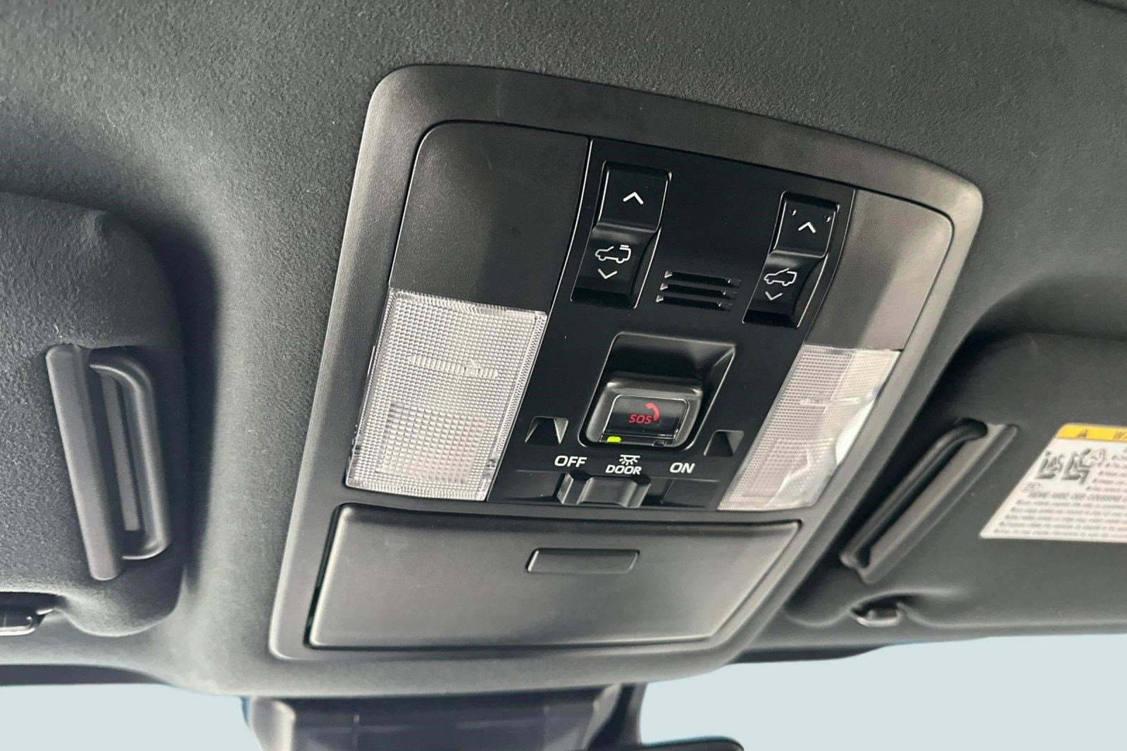 Used 2023 Lexus GX 460 Premium w/ Premium Package image 37