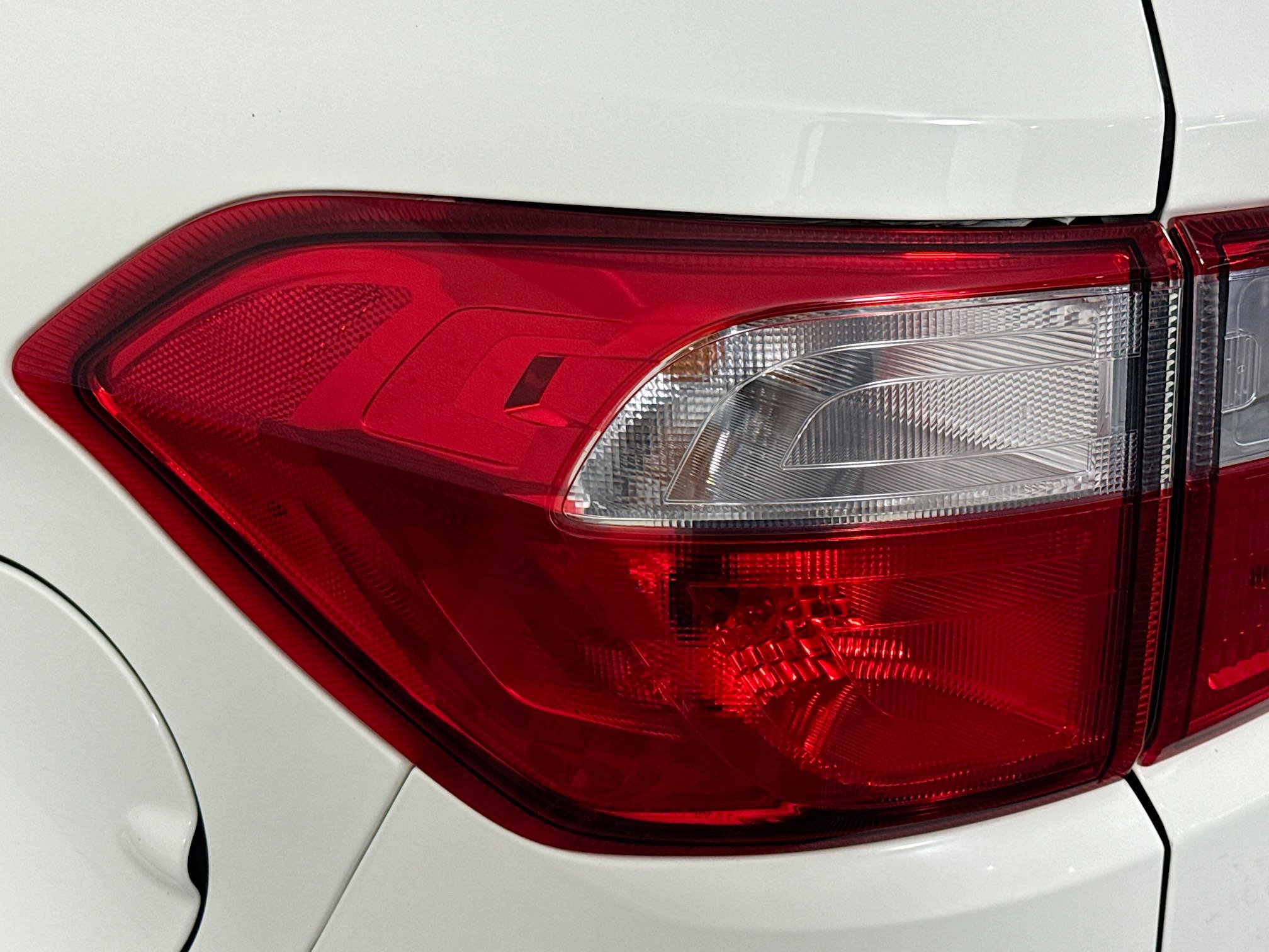 Used 2020 Ford EcoSport SE w/ SE Convenience Package image 35