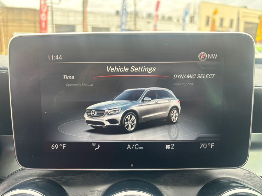 Used 2017 Mercedes-Benz GLC 43 AMG 4MATIC image 29