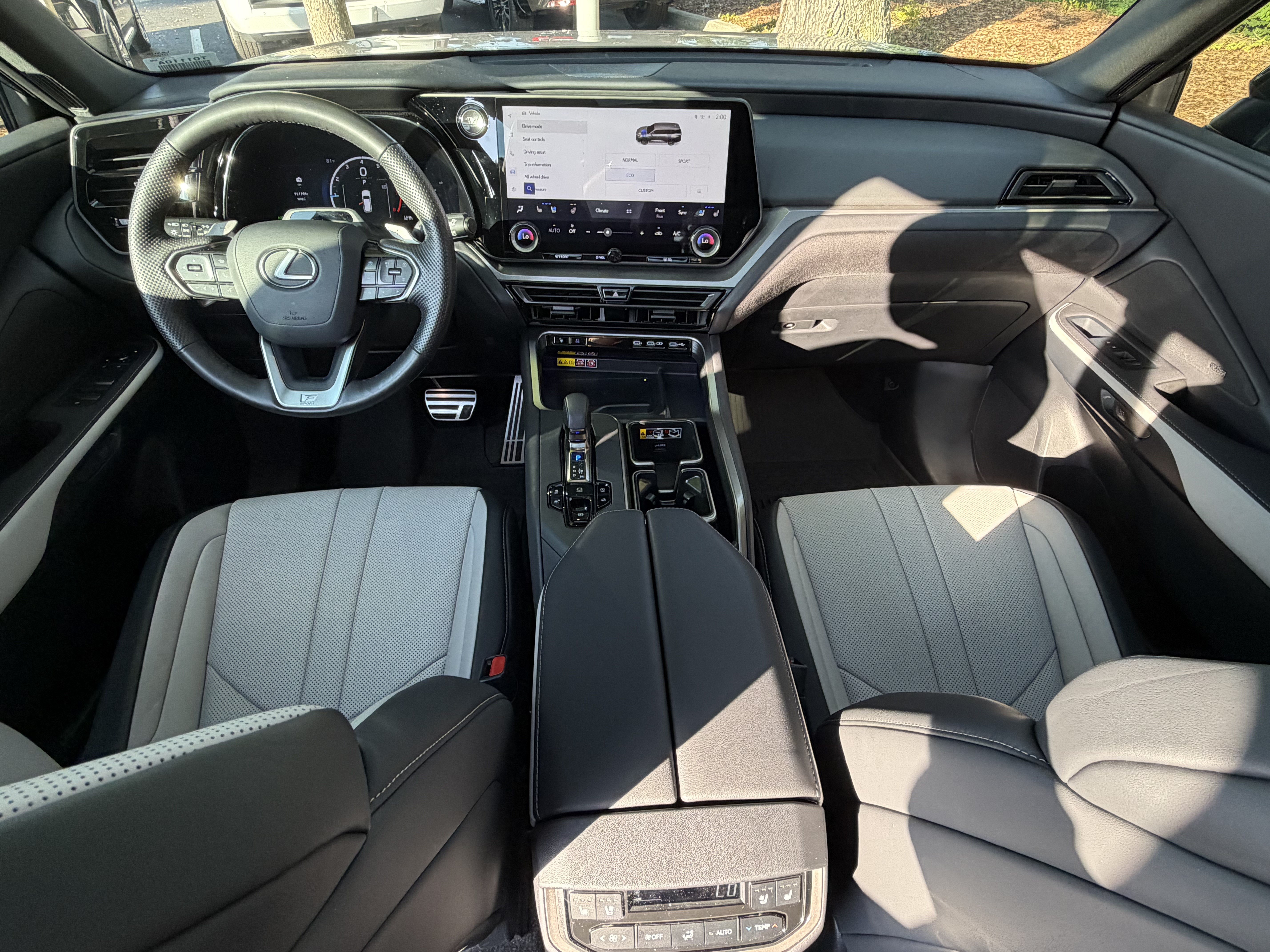 Used 2025 Lexus TX 350 AWD image 35
