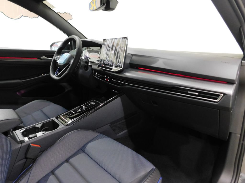 Used 2026 Volkswagen Golf AWD/4WD image 69