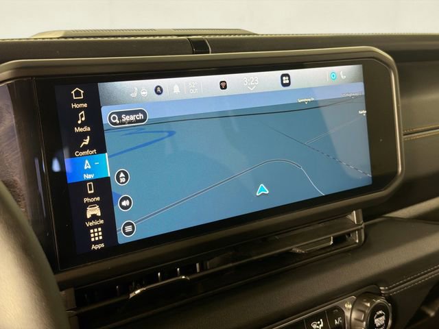 Used 2024 Jeep Wrangler Unlimited Sahara w/ Technology Group AWD/4WD image 14