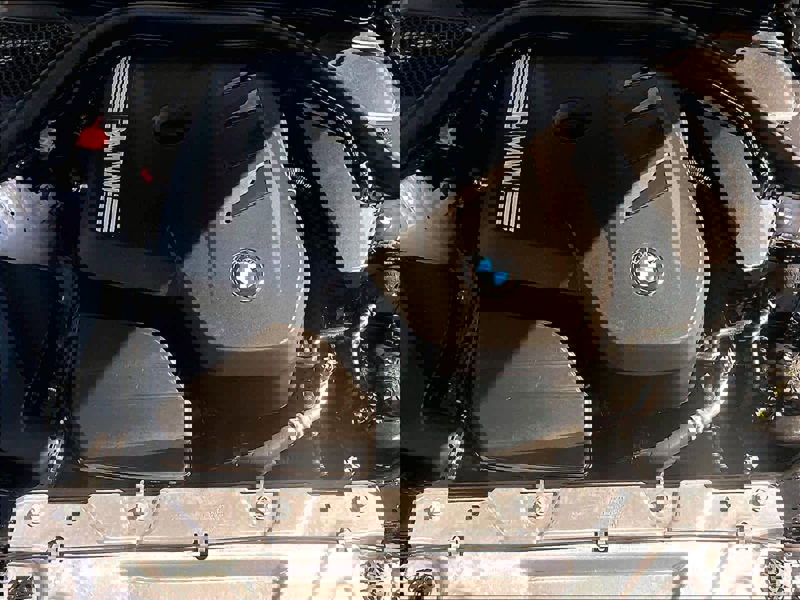 Used 2025 BMW 330i Sedan w/ M Sport Package image 12