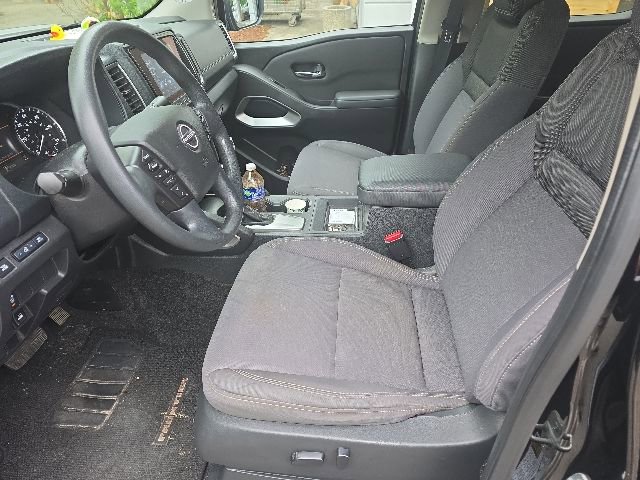 Certified 2022 Nissan Frontier SV w/ Technology Package AWD/4WD image 13