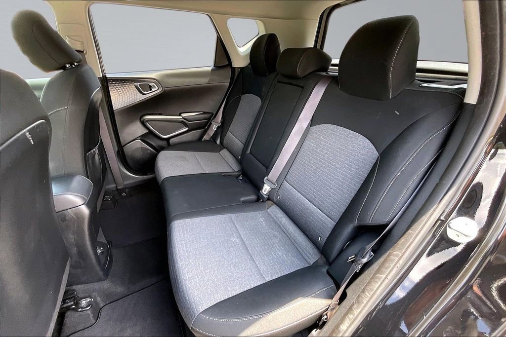 Used 2021 Kia Soul EX FWD image 26