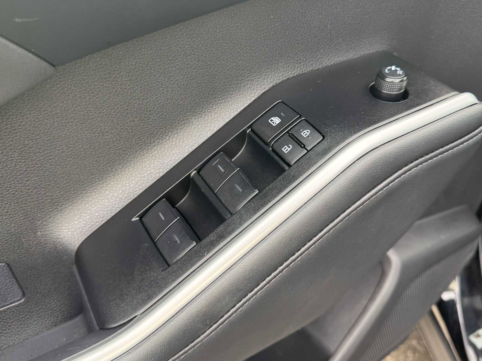 Certified 2025 Toyota Highlander XLE AWD/4WD image 13