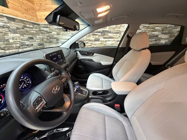 Used 2023 Hyundai Kona SEL w/ Cargo Package AWD/4WD image 11
