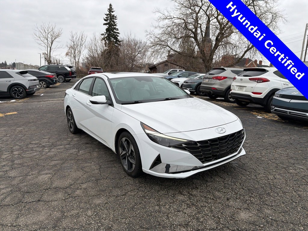 Certified 2022 Hyundai Elantra Limited