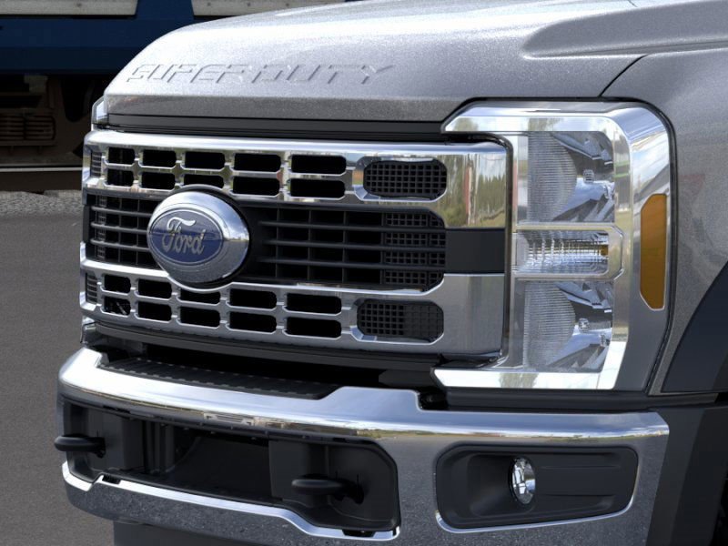 New 2026 Ford F450 XLT image 17