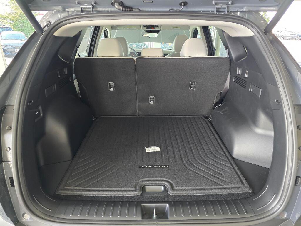 New 2026 Hyundai Tucson SEL image 16