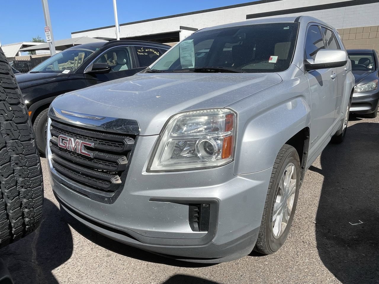 Used 2017 GMC Terrain SLE image 3