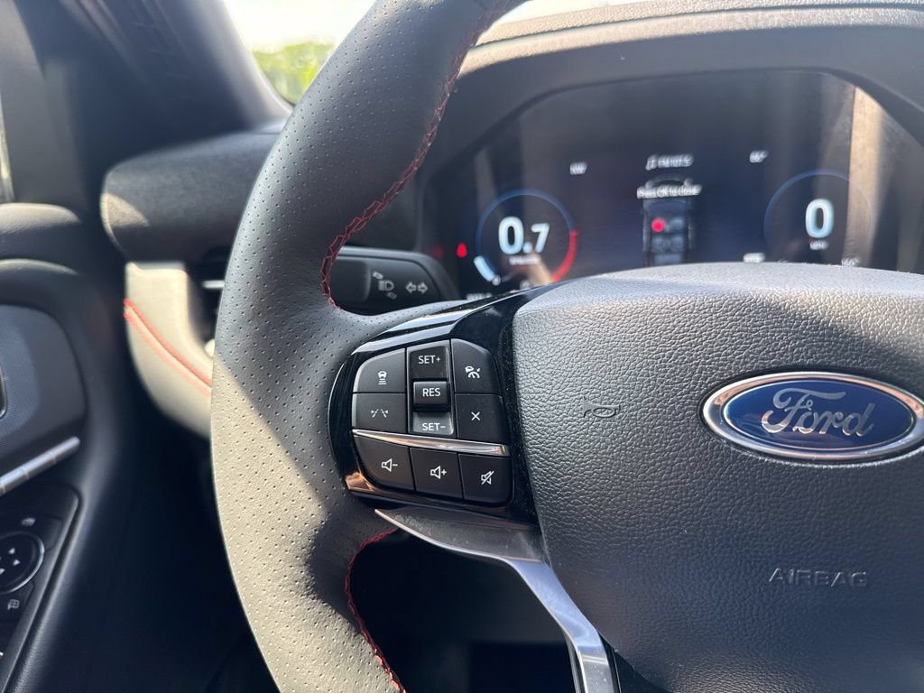 Used 2026 Ford Explorer ST-Line AWD/4WD image 17