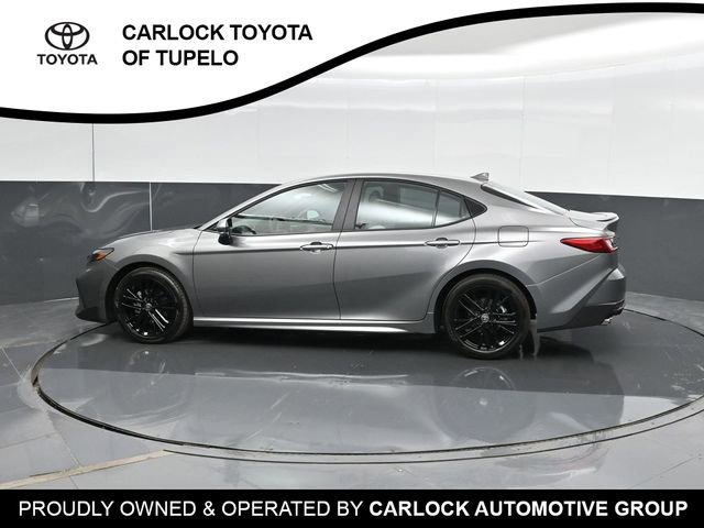 Used 2026 Toyota Camry SE FWD image 8