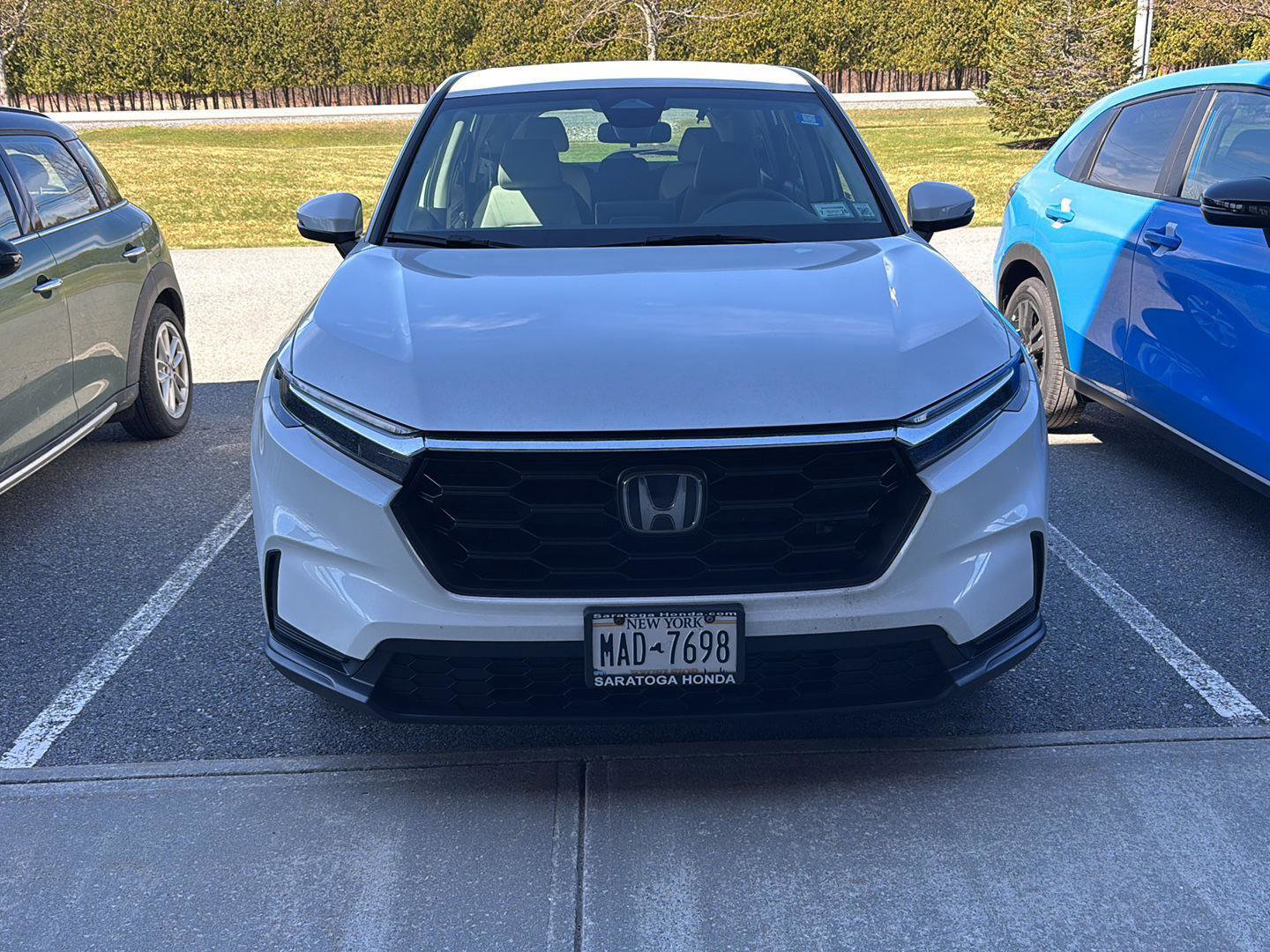 Used 2023 Honda CR-V LX image 1