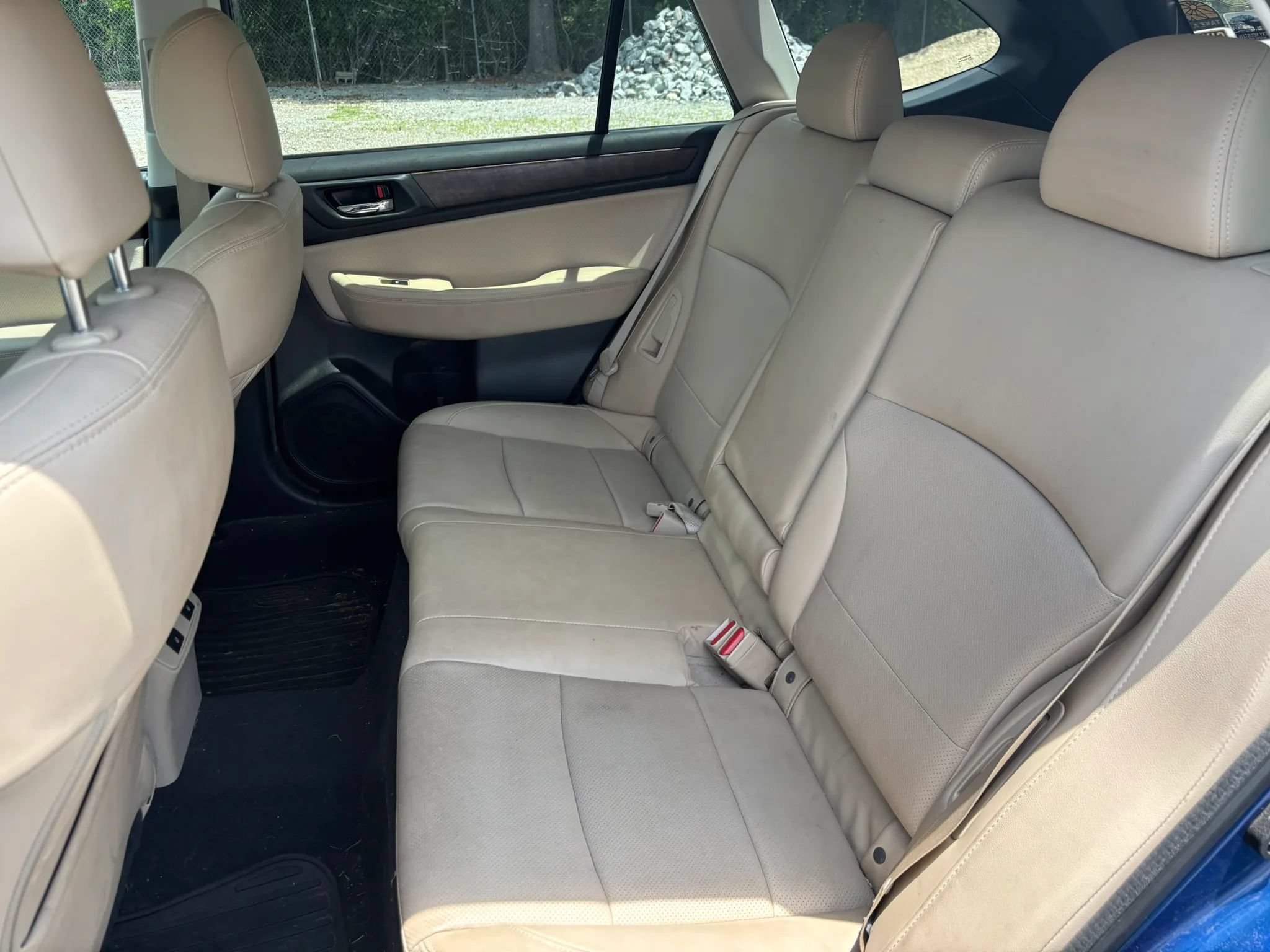 Used 2016 Subaru Outback 2.5i Limited AWD/4WD image 13
