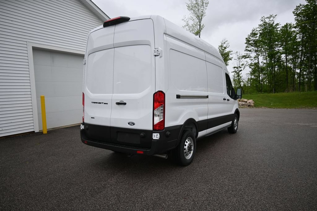 New 2026 Ford Transit 350 148 High Roof AWD image 4