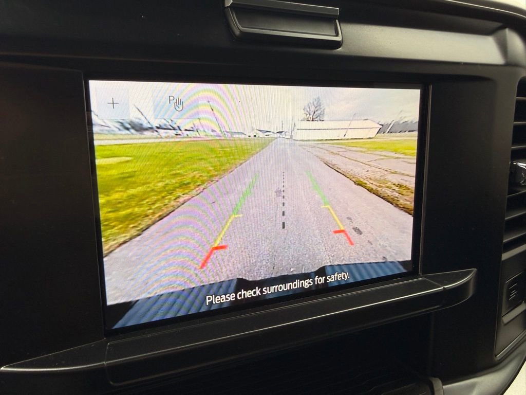 Used 2025 Ford F350 XLT image 3