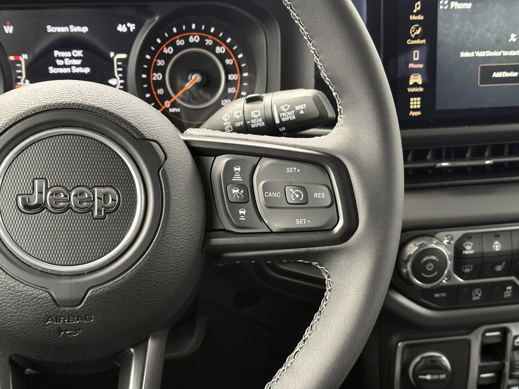 Used 2025 Jeep Wrangler Unlimited Rubicon w/ Steel Bumper Group image 22