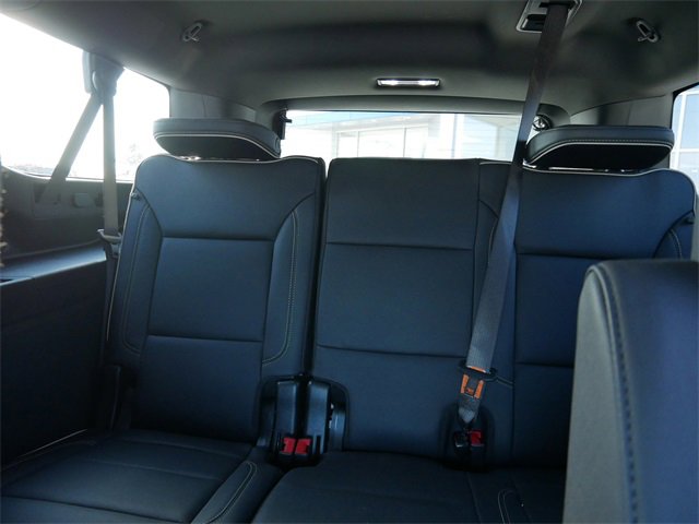 Used 2024 Chevrolet Suburban Premier image 16