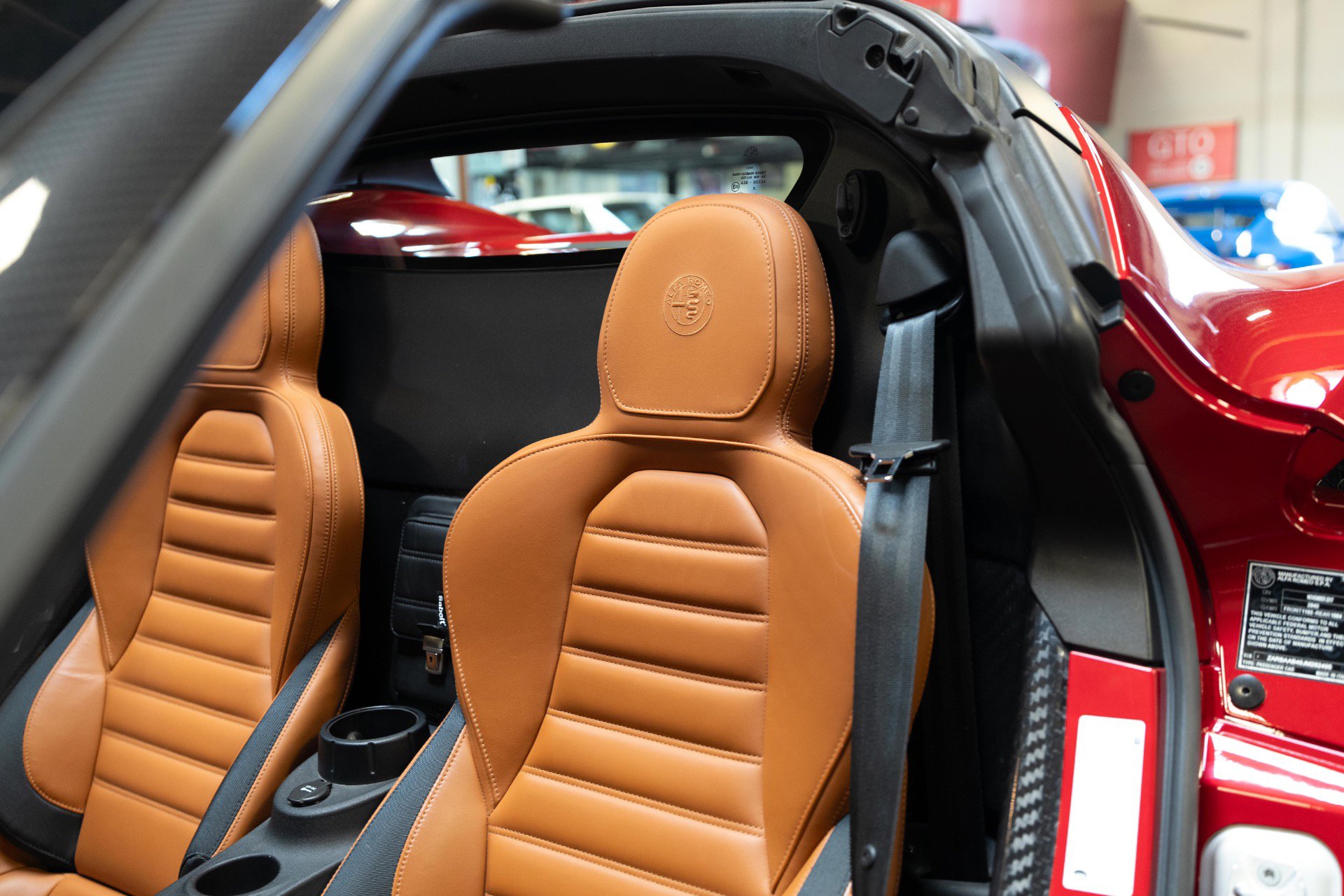 Used 2018 Alfa Romeo 4C Spider w/ Convenience Group - Spider image 73