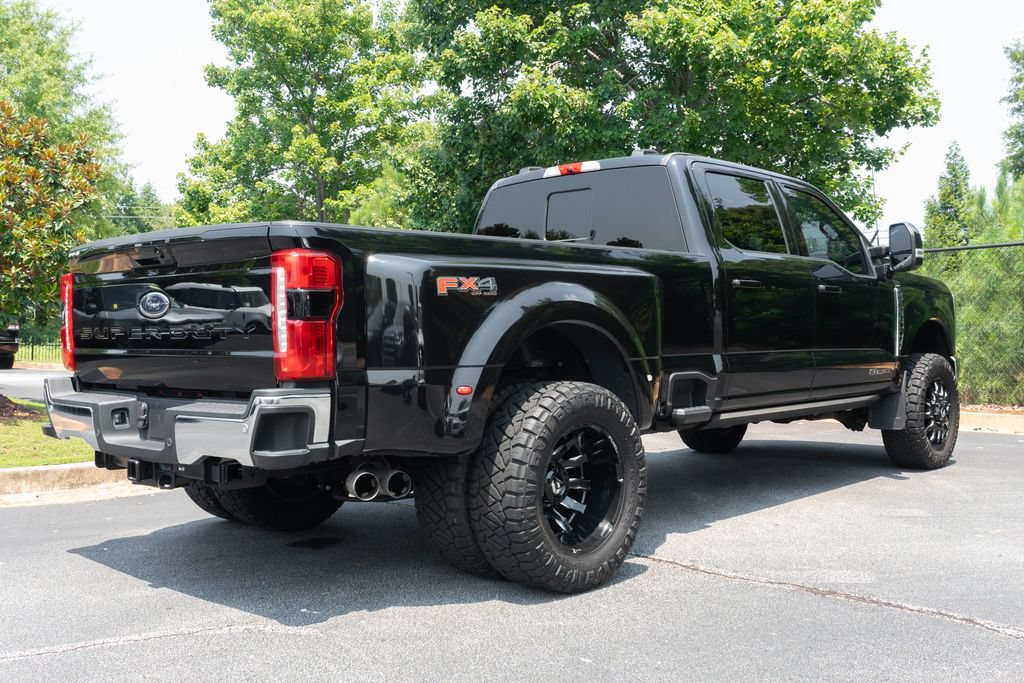 Used 2024 Ford F350 Lariat w/ Lariat Ultimate Package AWD/4WD image 14