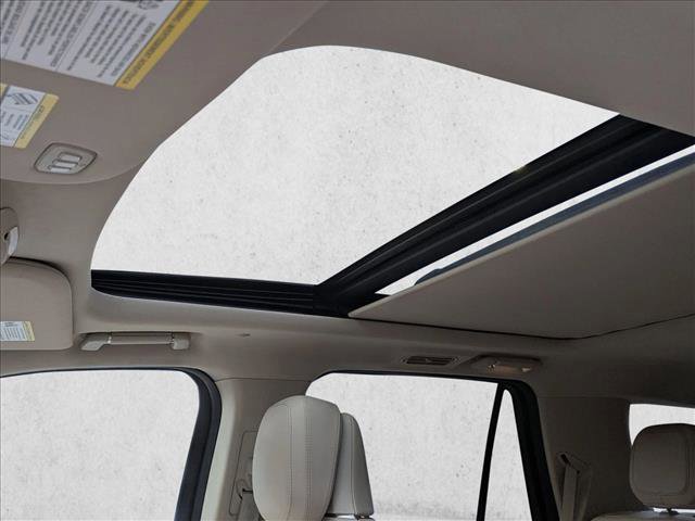 Used 2021 Lincoln Navigator Reserve w/ Luxury Package image 13