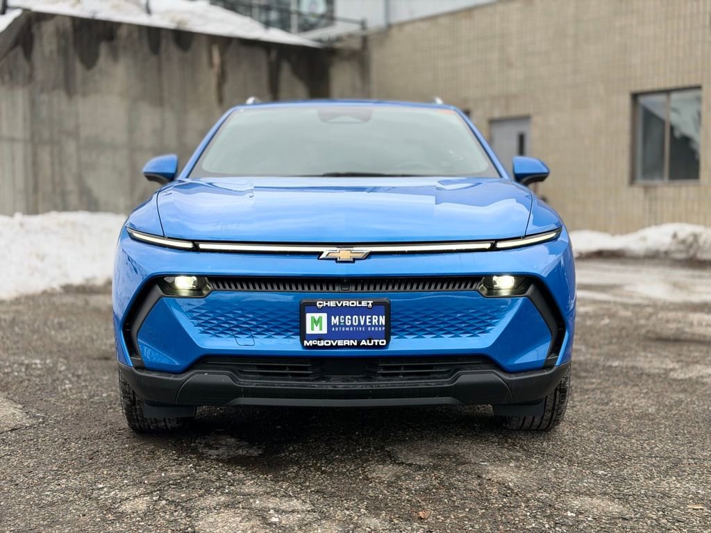 New 2026 Chevrolet Equinox EV LT image 9