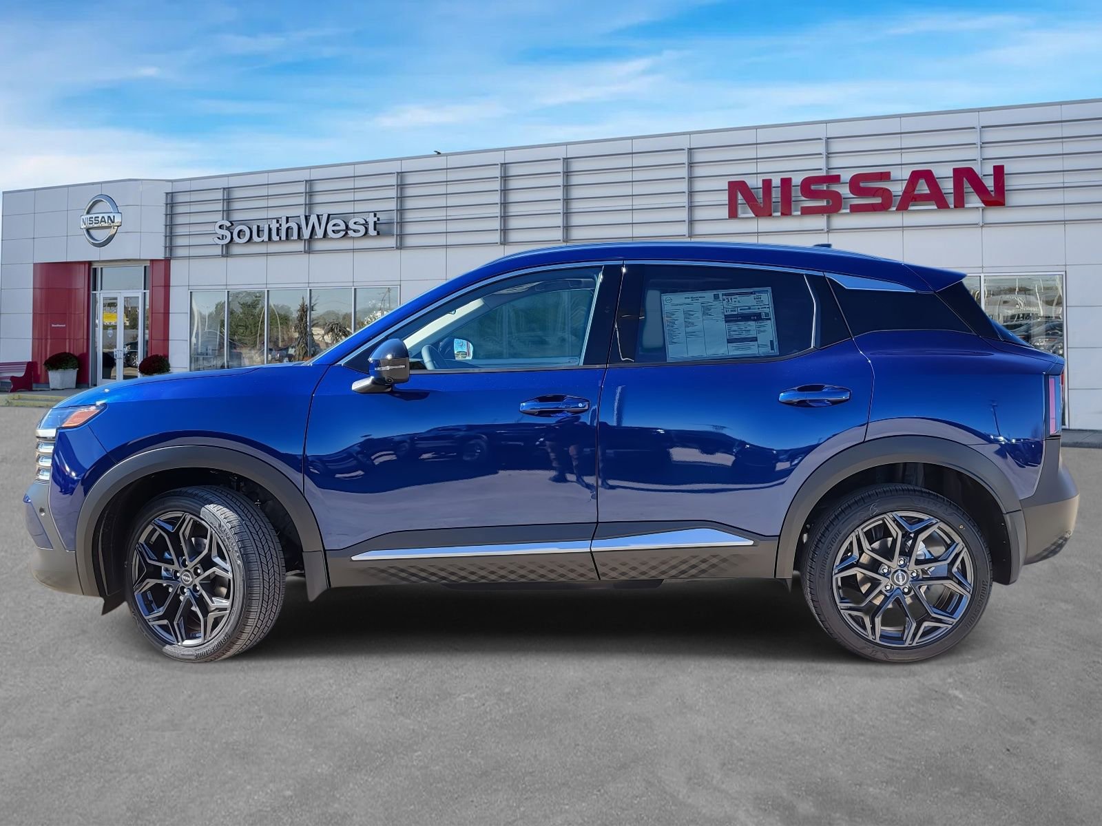 New 2026 Nissan Kicks SR w/ SR Premium Package FWD image 9