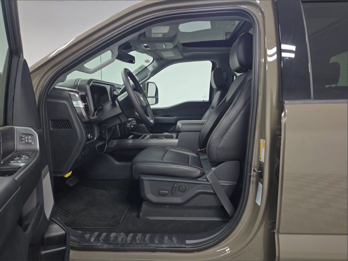 Used 2026 Ford F450 Lariat image 11