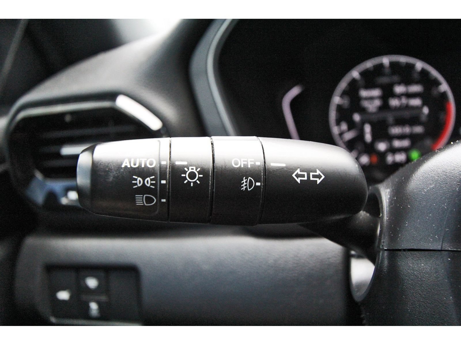 Used 2024 Honda Pilot TrailSport image 17
