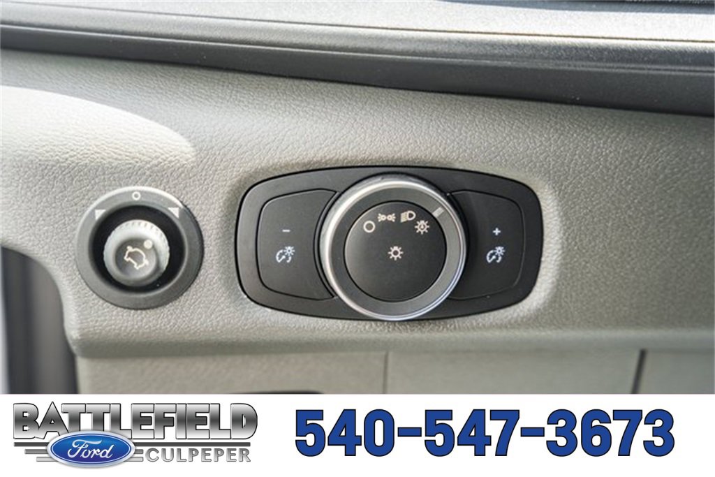 New 2025 Ford Transit 250 148 Medium Roof image 35