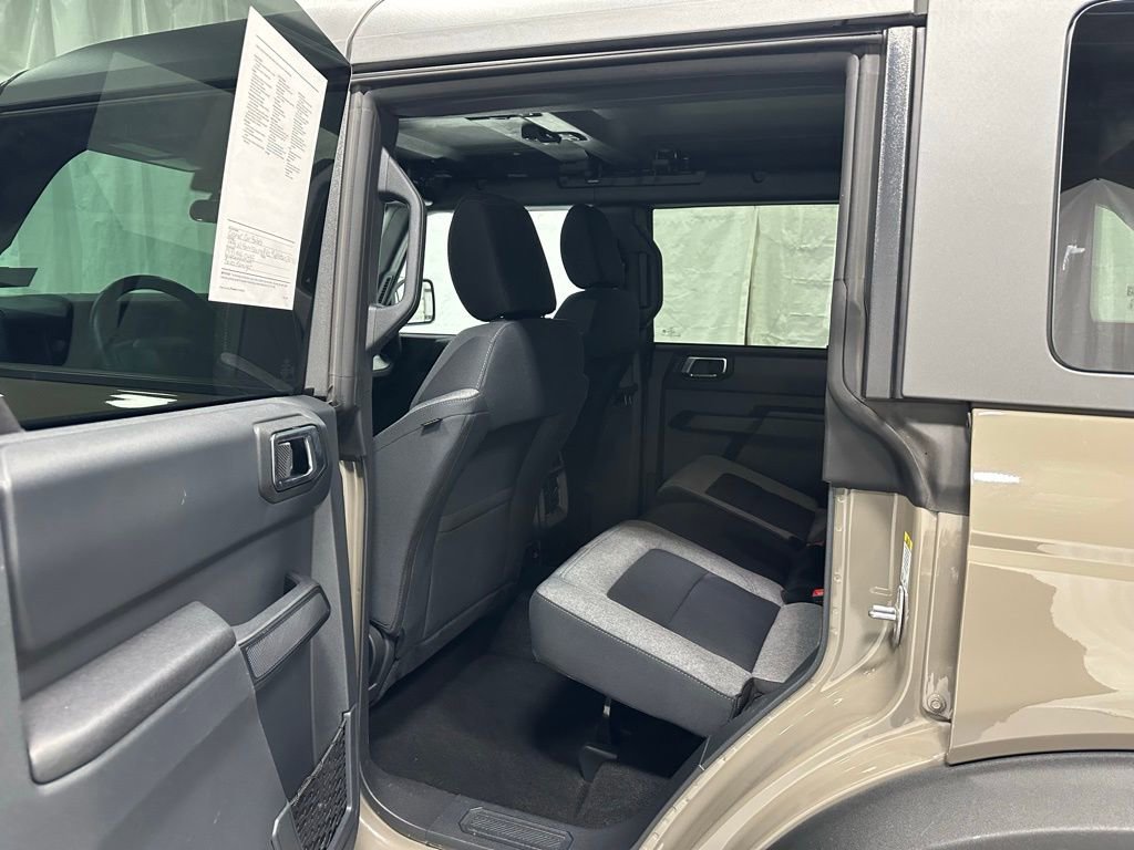 Used 2025 Ford Bronco Big Bend image 38