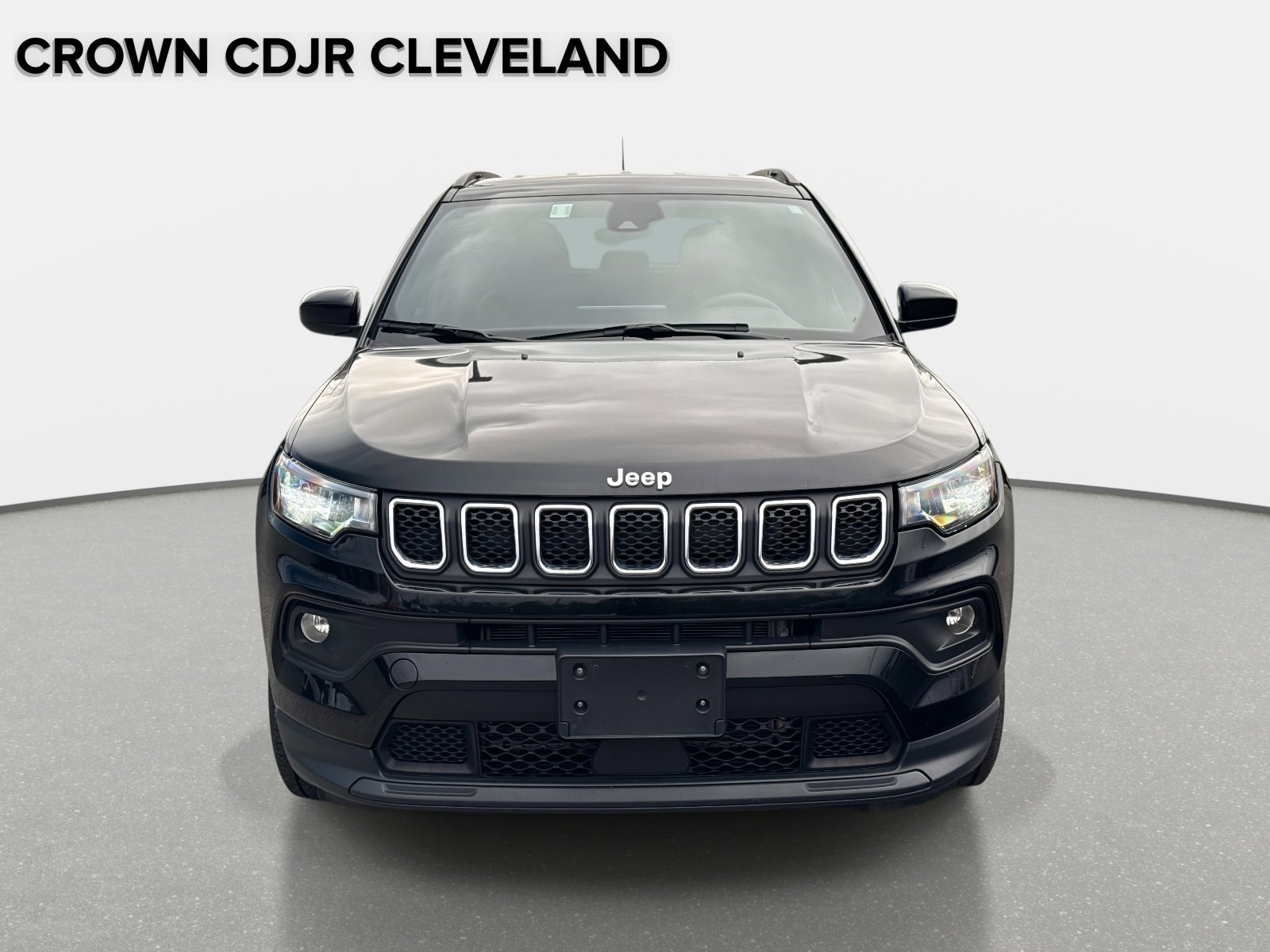 Used 2024 Jeep Compass Latitude AWD/4WD image 10