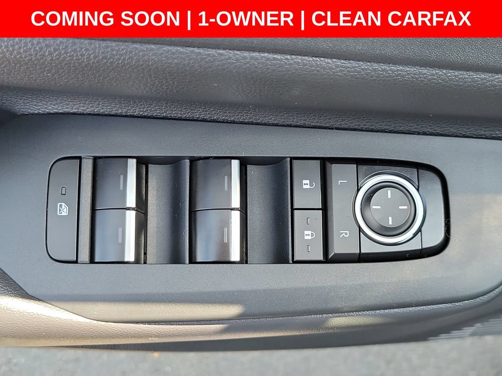 Used 2026 Toyota Prius Plug-In Hybrid FWD image 24