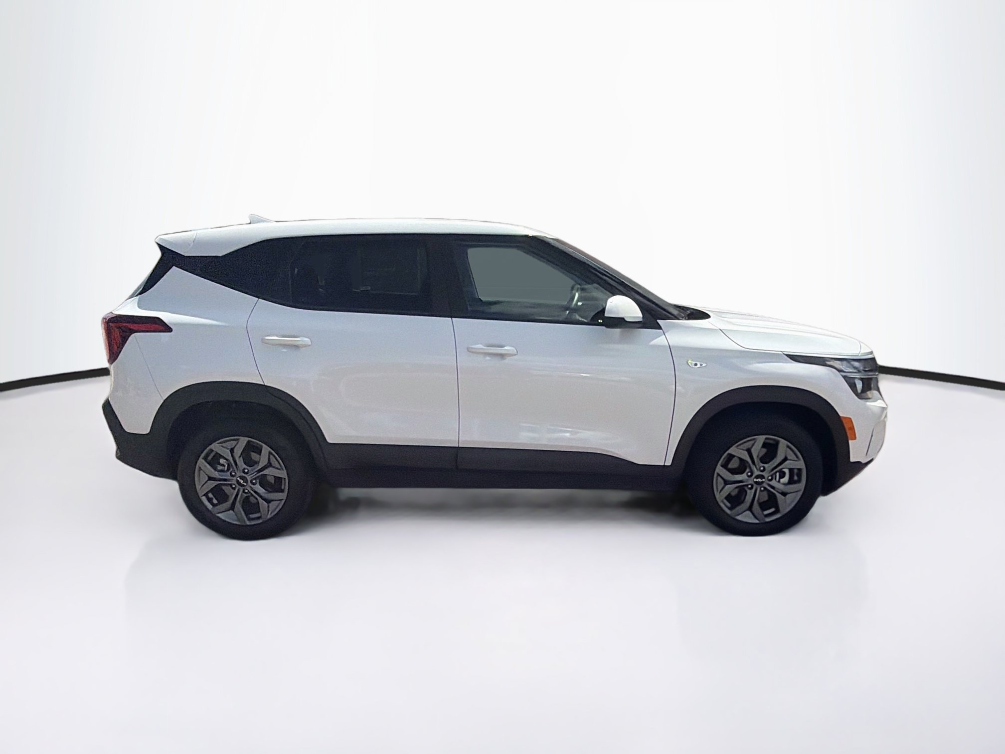 Used 2026 Kia Seltos LX AWD/4WD image 10