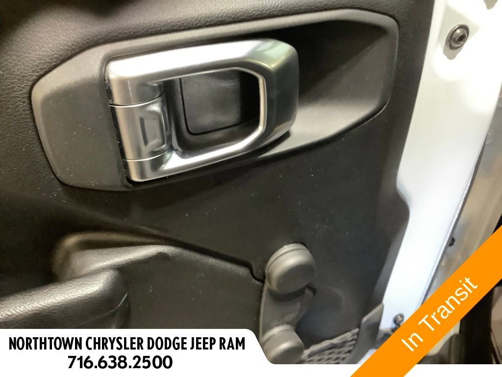 Used 2023 Jeep Gladiator Sport AWD/4WD image 22