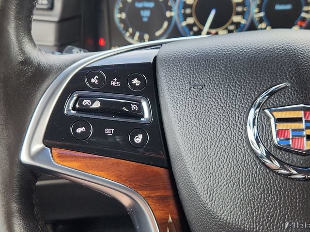 Used 2015 Cadillac Escalade Luxury AWD/4WD image 43