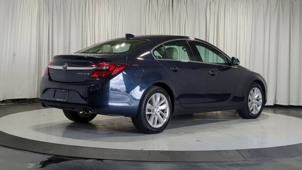Used 2016 Buick Regal Premium FWD image 10