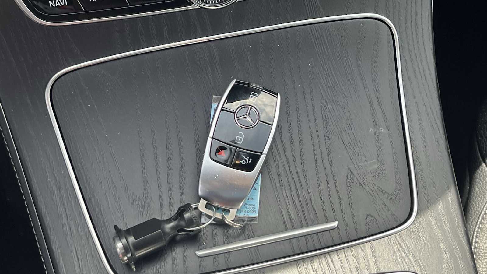Certified 2019 Mercedes-Benz E 300 4MATIC image 52
