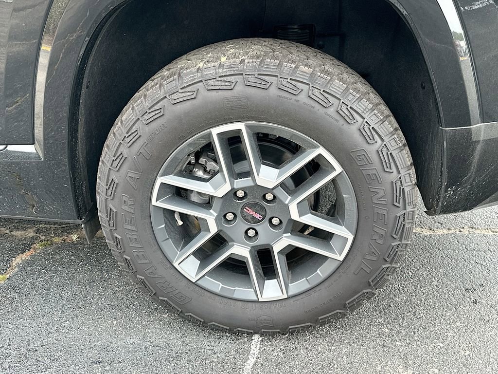New 2026 GMC Terrain AT4 w/ Convenience Package III AWD/4WD image 24