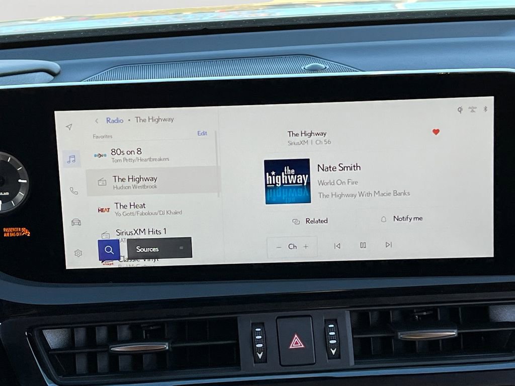 New 2025 Lexus ES 350 w/ Premium Package image 17